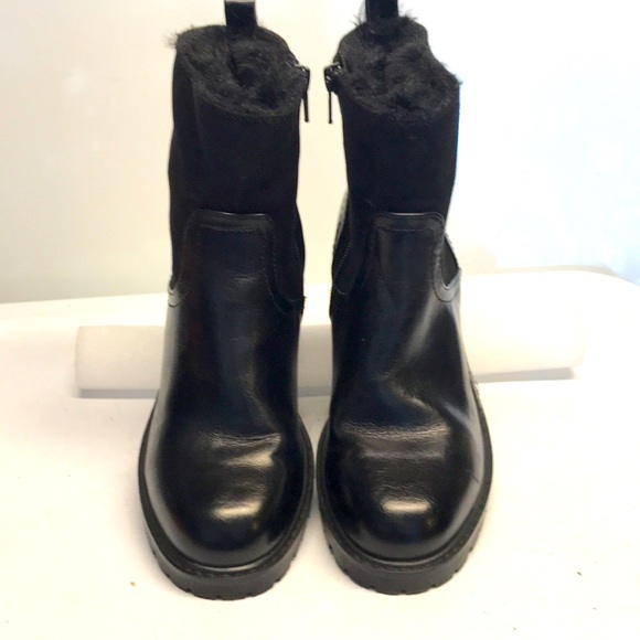 Universal Thread Black Mar-La Faux Fur Ankle Boots - Picture 2 of 8